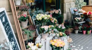 Tienda De Barrio